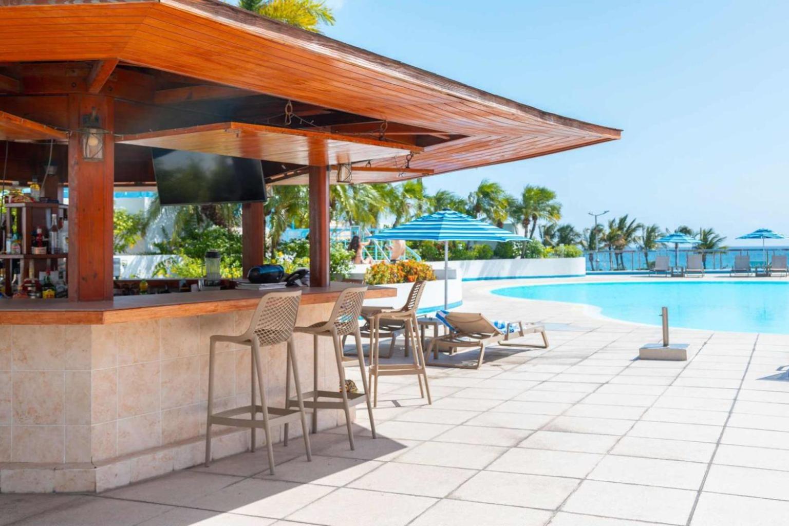 Lowlands Royal Islander La Terrasse Pelican Cove Sxm المظهر الخارجي الصورة